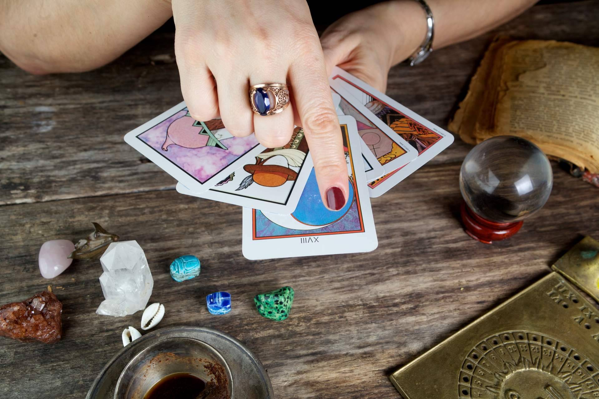 Liberar estrés gracias al tarot